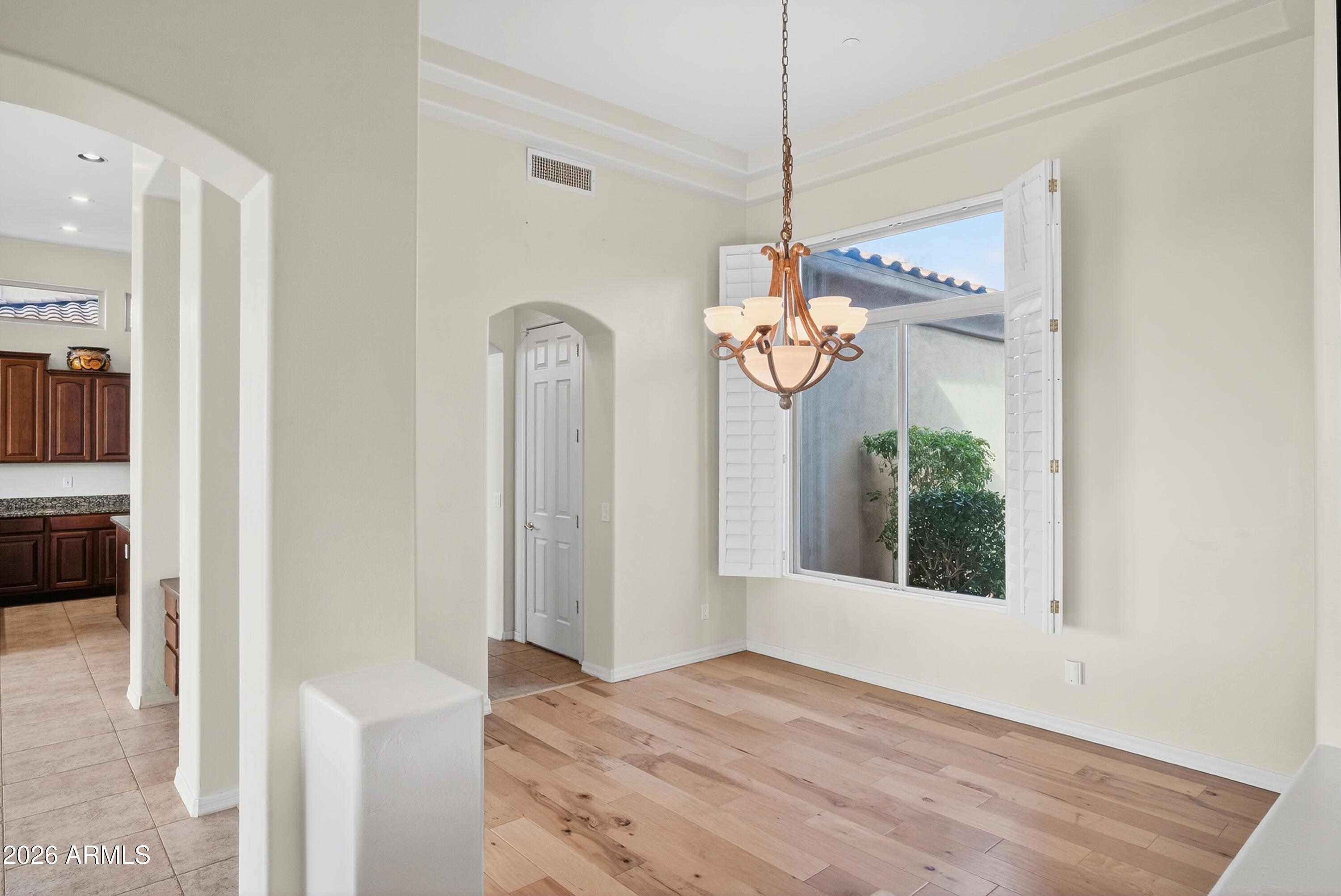 11157 East Greenway Road Scottsdale, AZ 85255 - Photo 22 of 76 003_11157 E Greenway Rd