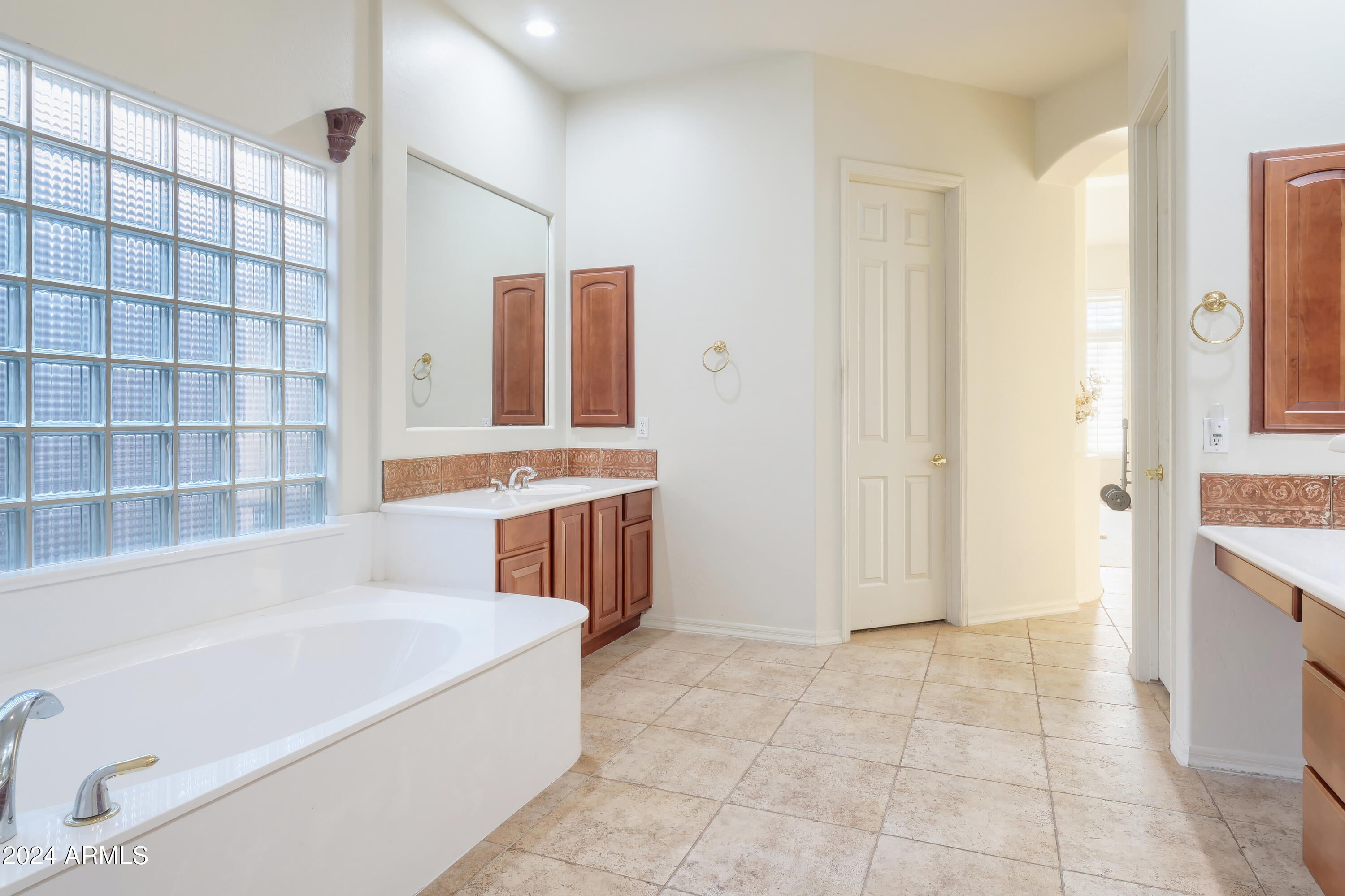 11157 East Greenway Road Scottsdale, AZ 85255 - Photo 32 of 76 24_11157 E Greenway Rd