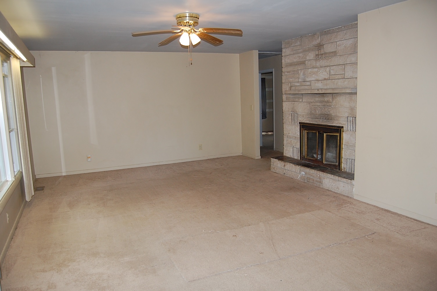 9024 Beamer Station Road Bowling Green, IN 47833 - Photo 2 of 15