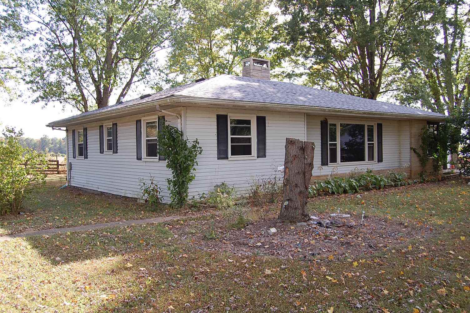 9024 Beamer Station Road Bowling Green, IN 47833 - Photo 12 of 15
