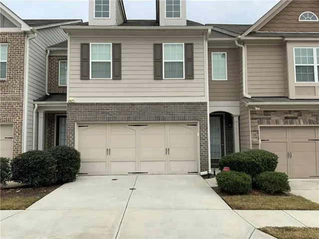 $2,300 | 3421 Open Fields Drive, Snellville, GA 30078
