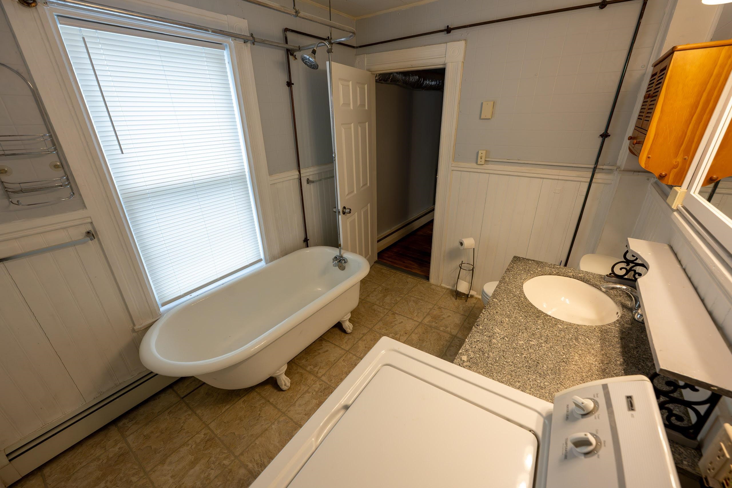 125 Tarrytown Road, Unit 123 Manchester, NH 03103 - Photo 9 of 30
