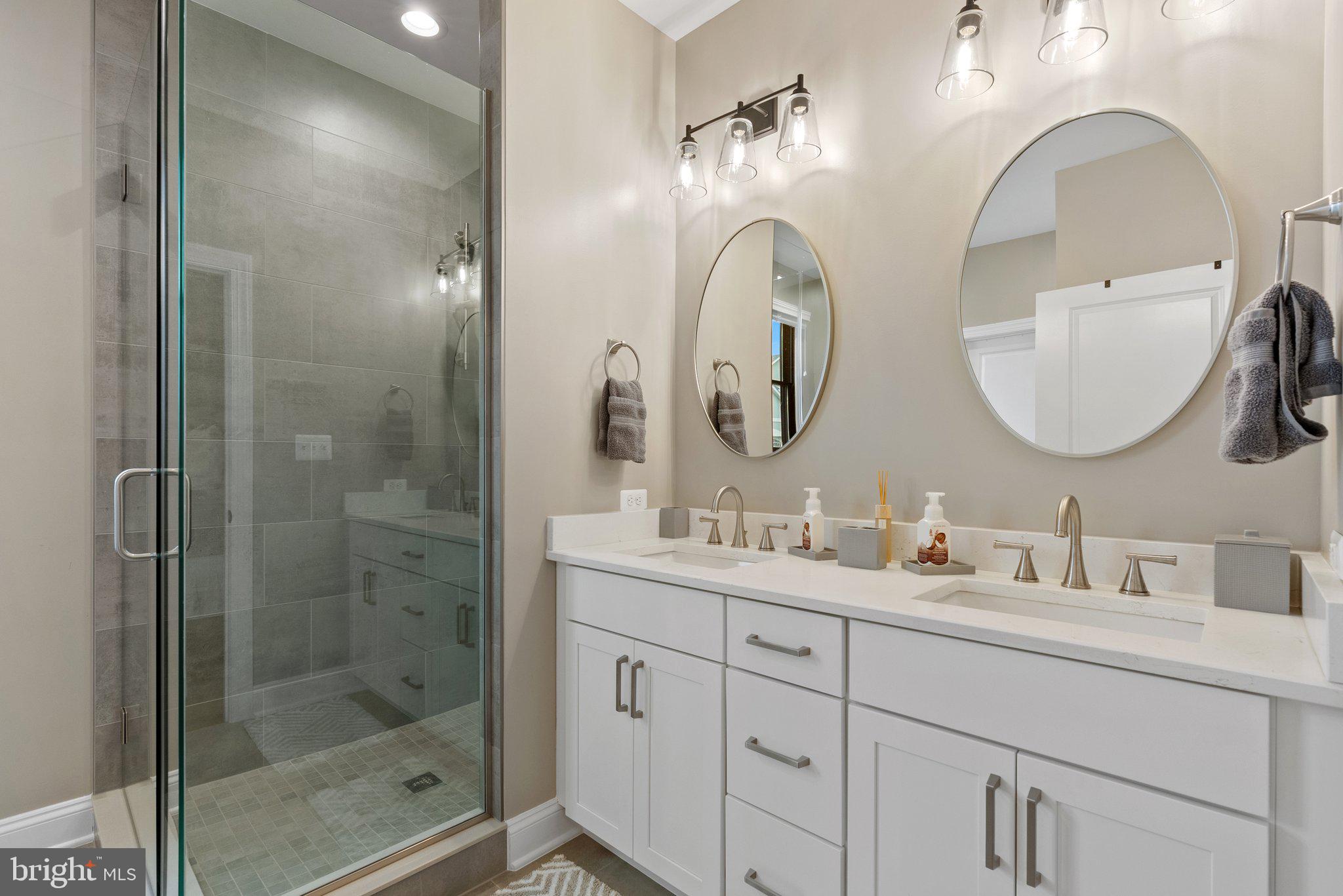 2532 Middle Road Winchester, VA 22601 - Photo 28 of 42 Ensuite primary bath