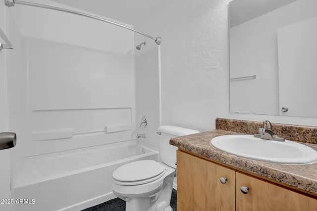 $3,600,000 | 2234 West Hazelwood Street, Phoenix, AZ 85015