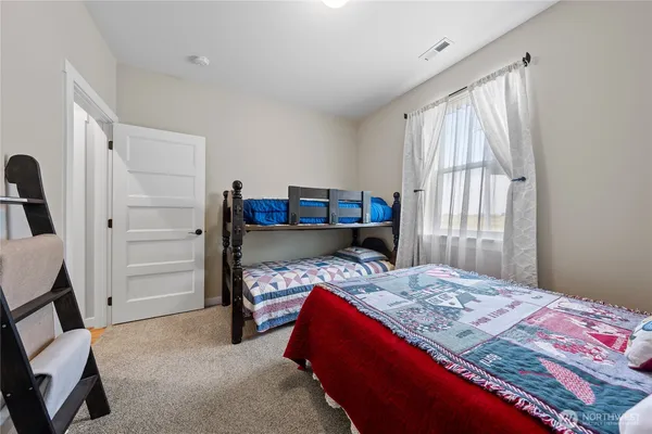 $525,000 | 8090 Desert Sage Court Southeast, Othello, WA 99344