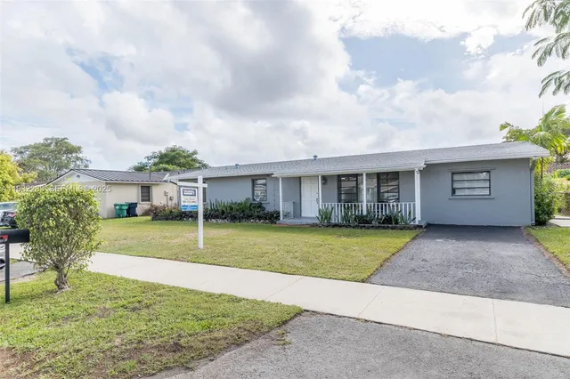 $700,000 | 13010 Southwest 80th Street, Miami, FL 33183