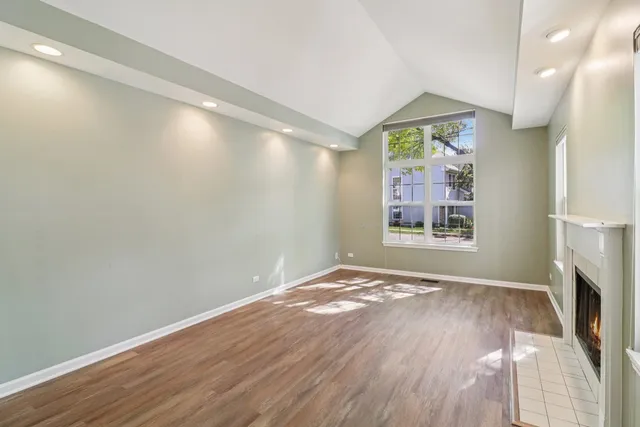 $305,000 | 136 Parkview Drive, Wauconda, IL 60084