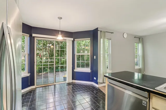 $305,000 | 136 Parkview Drive, Wauconda, IL 60084