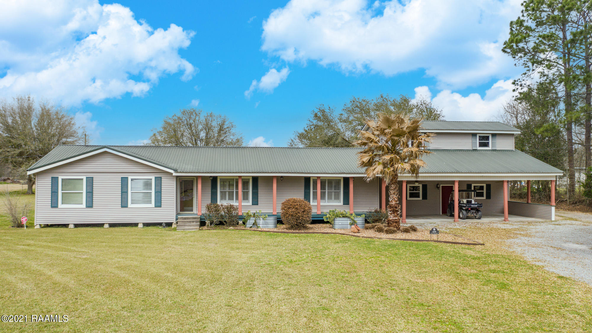 439 St Clair Road Breaux Bridge, LA 70517 - Photo 1 of 34 1-Front (1)