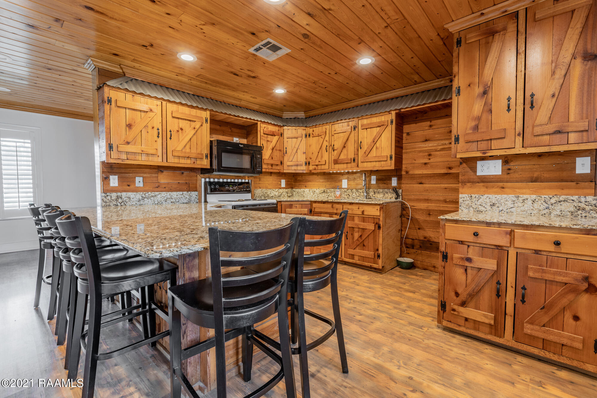 439 St Clair Road Breaux Bridge, LA 70517 - Photo 5 of 34 3-Kitchen (1)