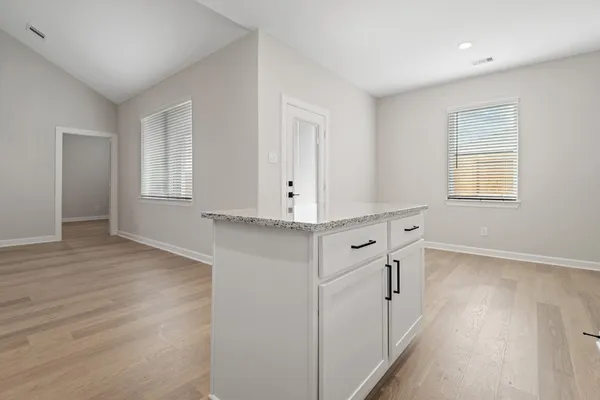 $2,815 | 21535 Bluebonnet Bay Drive, Montgomery, TX 77316