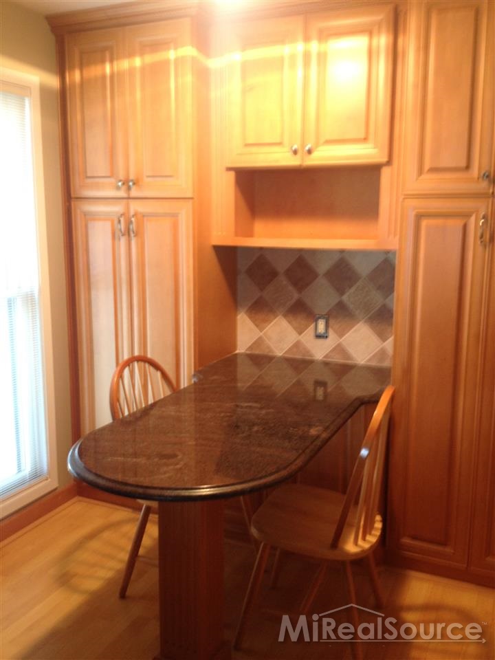 31699 South River Road, Unit D Harrison Township, MI 48045 - Photo 10 of 25 31206691-9.JPG