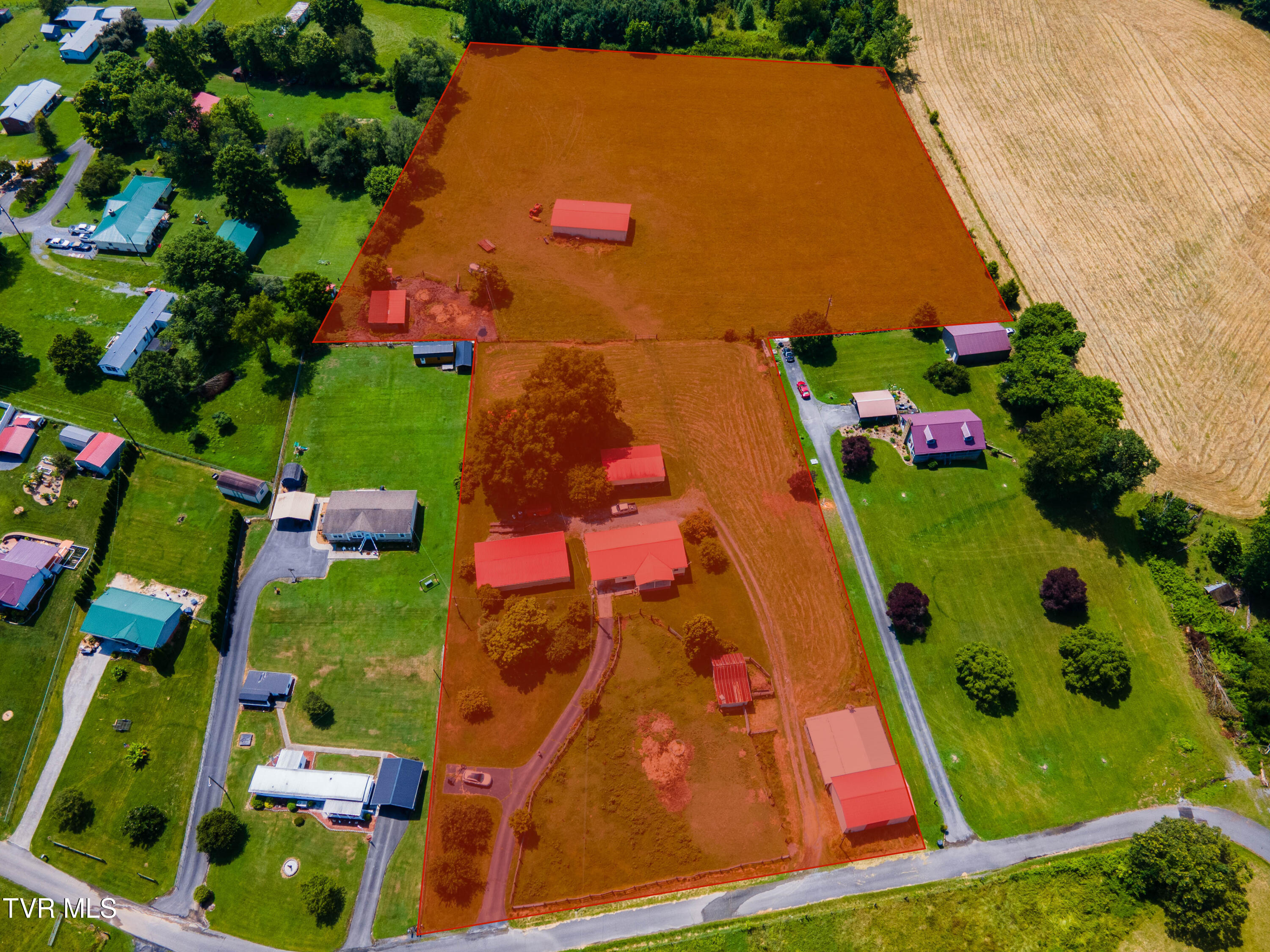 137 Snapp Road Church Hill, TN 37642 - Photo 4 of 38 with lines DJI_0087