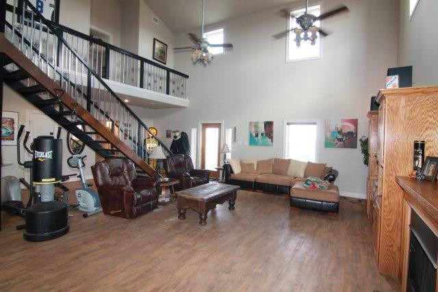 7222 County Rd 2378 Wolfforth, TX 79382 - Photo 2 of 10 Photo 2