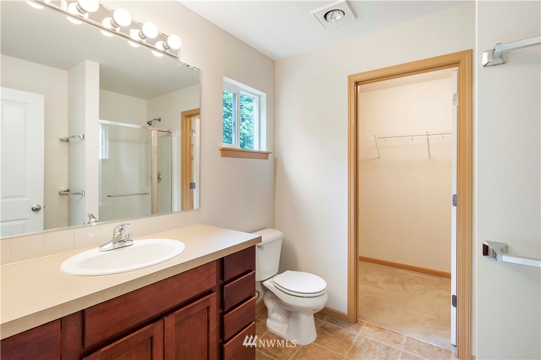 4465 Roxanna Loop Southeast Lacey, WA 98503 - Photo 18 of 24 Gallery Image 18