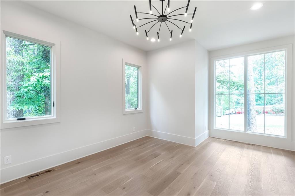 485 Read Lane Northeast Atlanta, GA 30328 - Photo 6 of 50