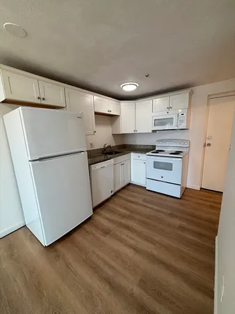 $1,750 | 270 Quarry Street, Unit 58, Quincy, MA 02169