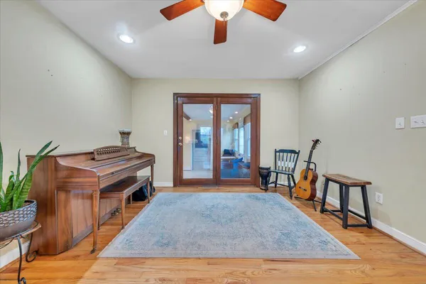$309,900 | 727 Plantation Circle, Roanoke, VA 24019