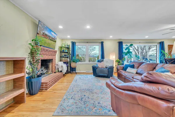 $309,900 | 727 Plantation Circle, Roanoke, VA 24019