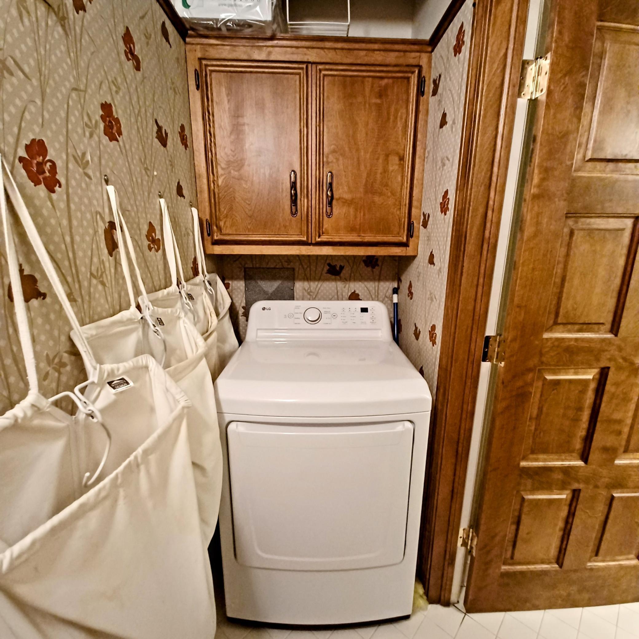 8621 Basswood Road, Unit 23 Eden Prairie, MN 55344 - Photo 18 of 31