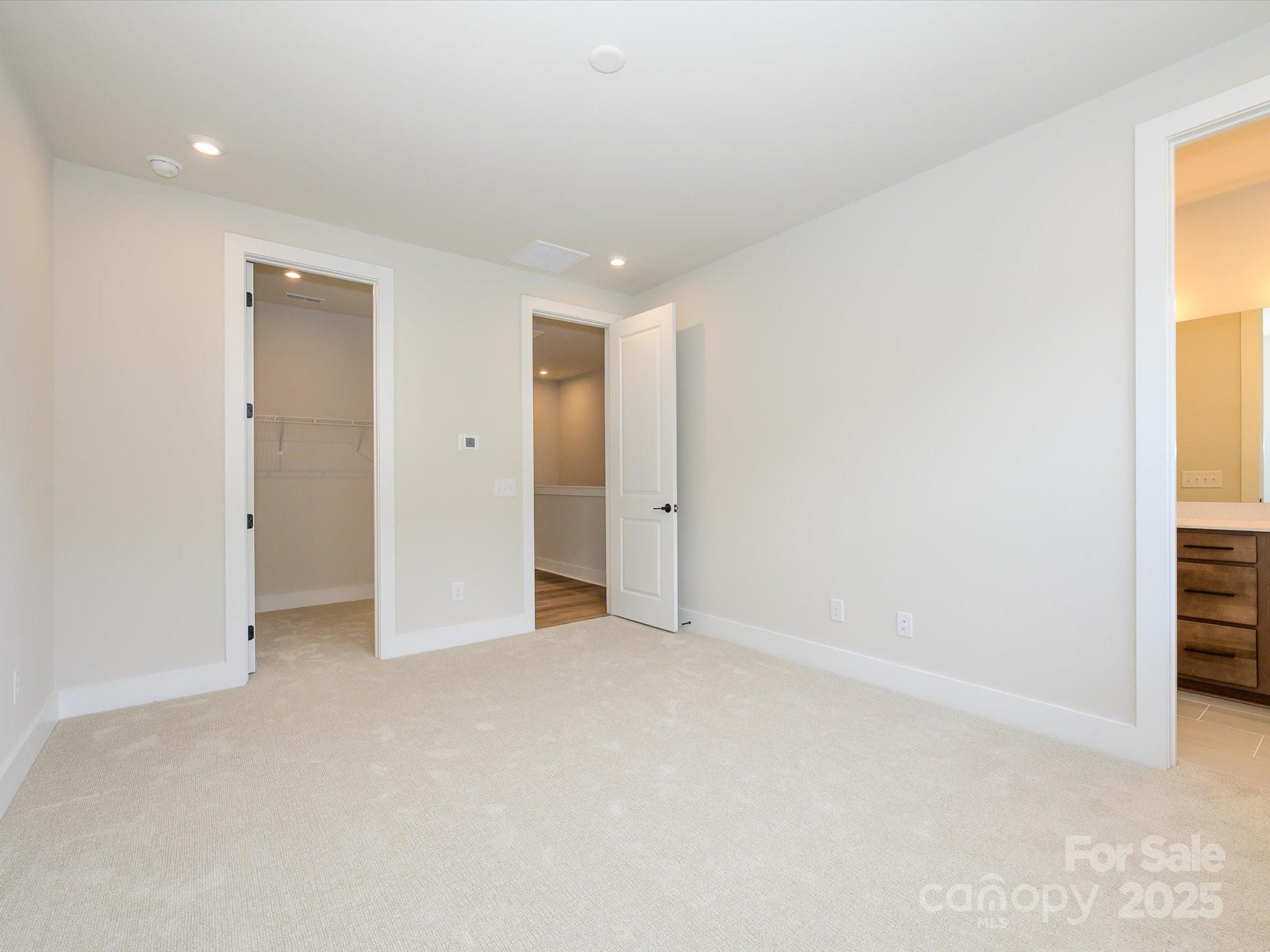 6009 Pivot Court Charlotte, NC 28205 - Photo 9 of 16 a view of an empty room