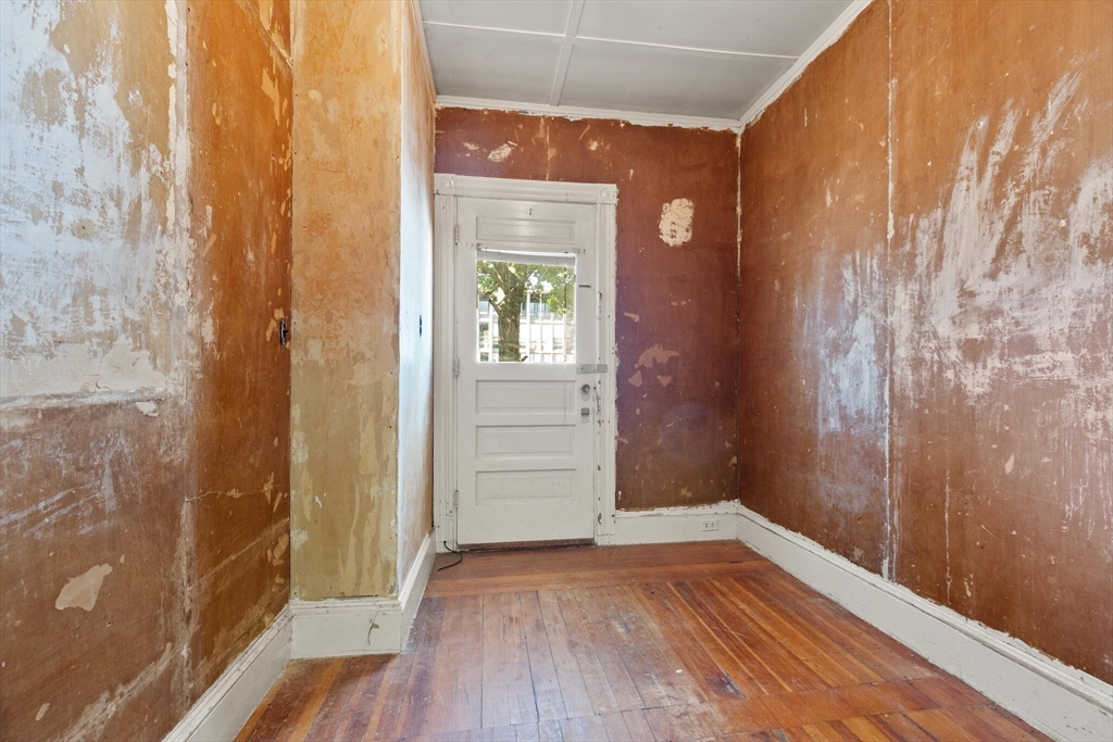 12 Porter Street Everett, MA 02149 - Photo 13 of 45