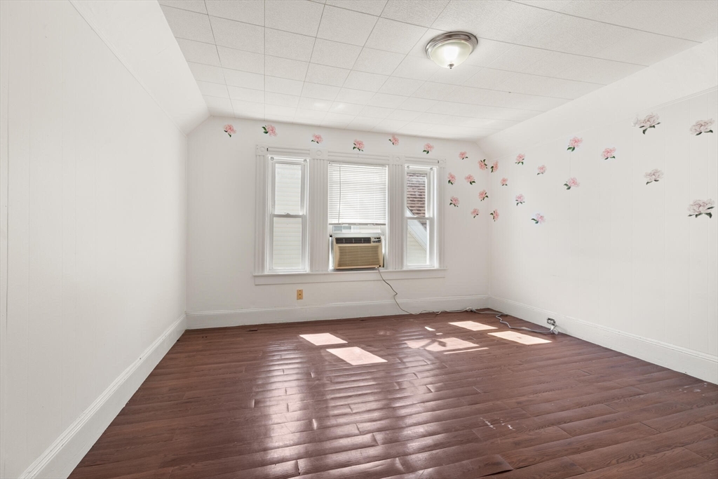 12 Porter Street Everett, MA 02149 - Photo 18 of 45