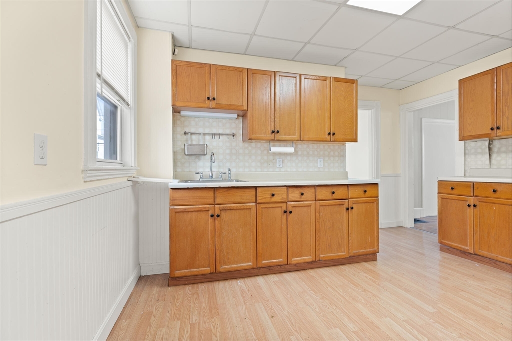 12 Porter Street Everett, MA 02149 - Photo 4 of 45