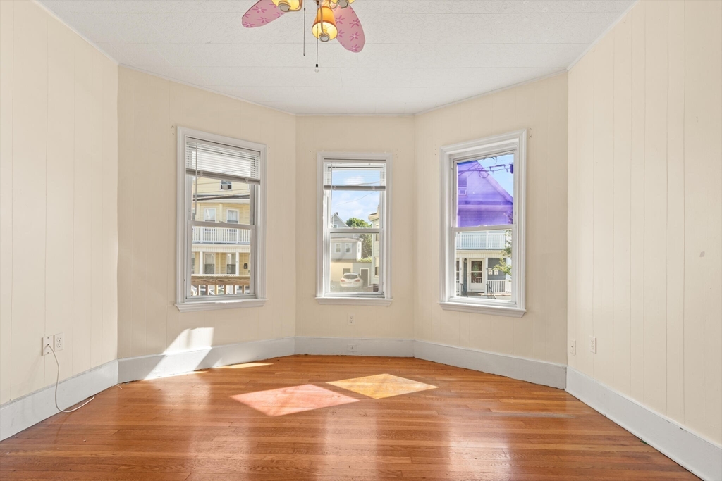 12 Porter Street Everett, MA 02149 - Photo 5 of 45