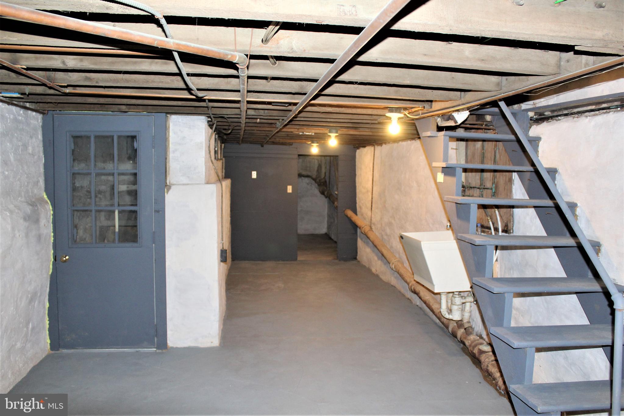 345 Pear Street Reading, PA 19601 - Photo 31 of 34 BASEMENT