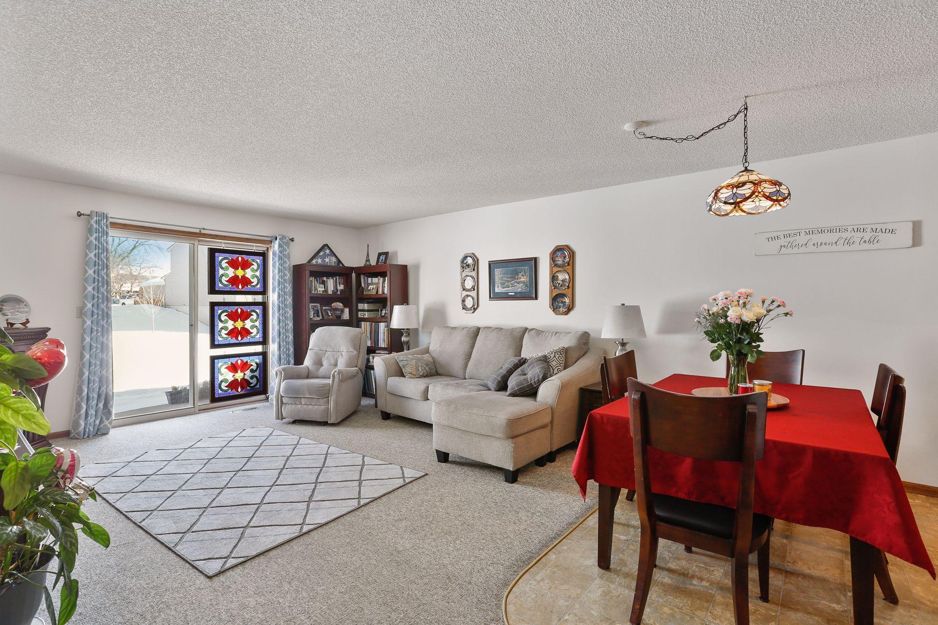 124 Ruth Street North, Unit 2 St. Paul, MN 55119 - Photo 6 of 30 Gallery Image 6