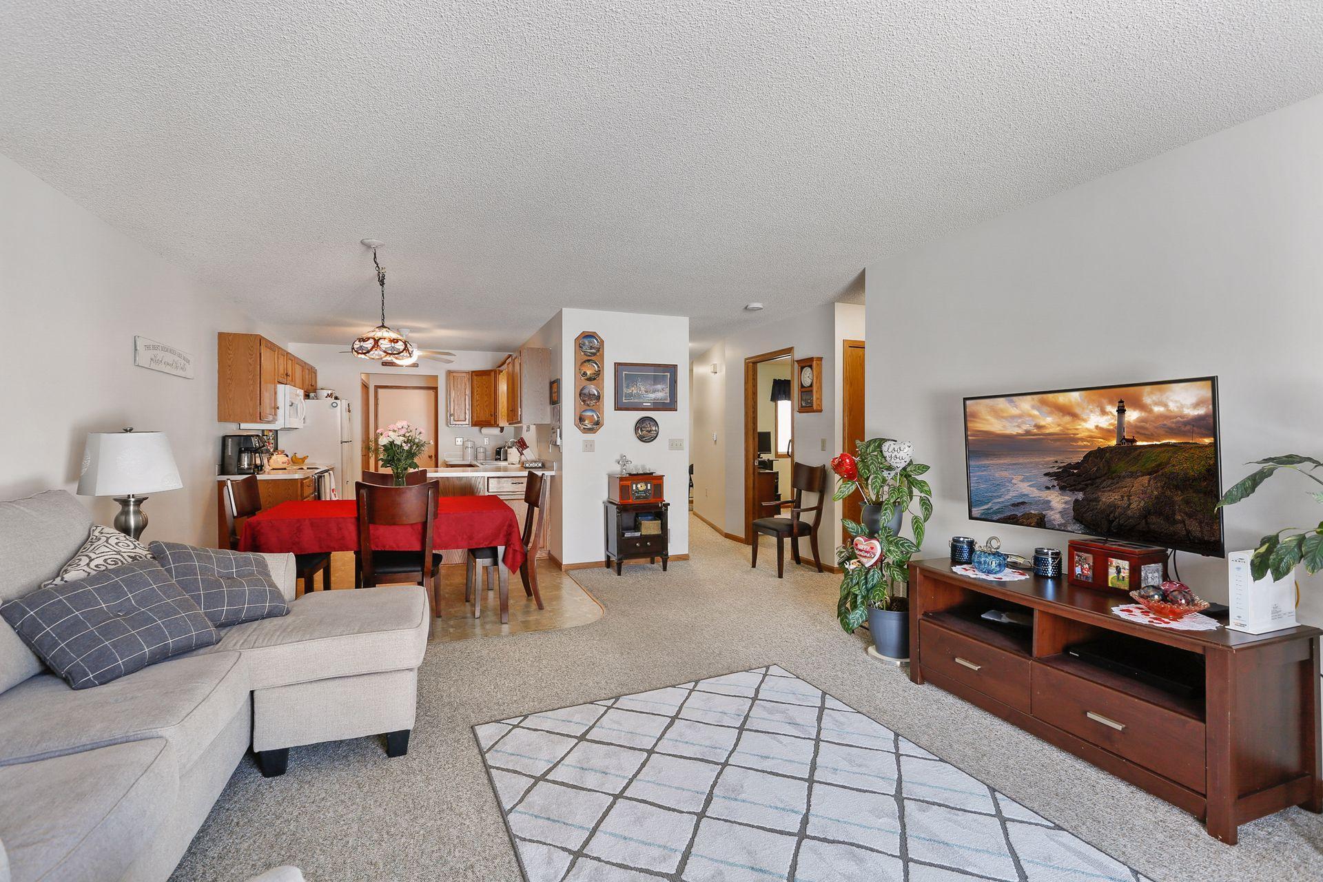 124 Ruth Street North, Unit 2 St. Paul, MN 55119 - Photo 10 of 30 Gallery Image 10