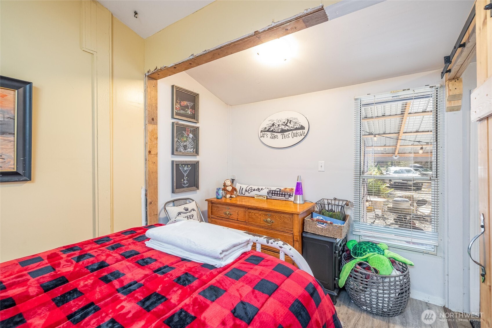 1075 Birch Lane Maple Falls, WA 98266 - Photo 10 of 16 a bedroom with a bed and a window