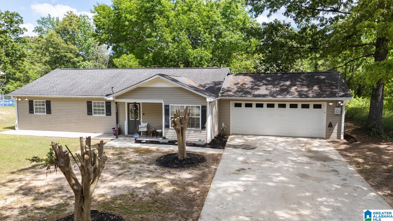 523 Georgia Loop Woodstock, AL 35188 - Photo 2 of 44