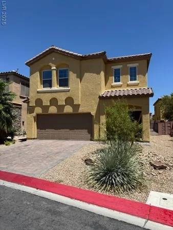 $2,350 | 320 Point Loma Avenue, North Las Vegas, NV 89031