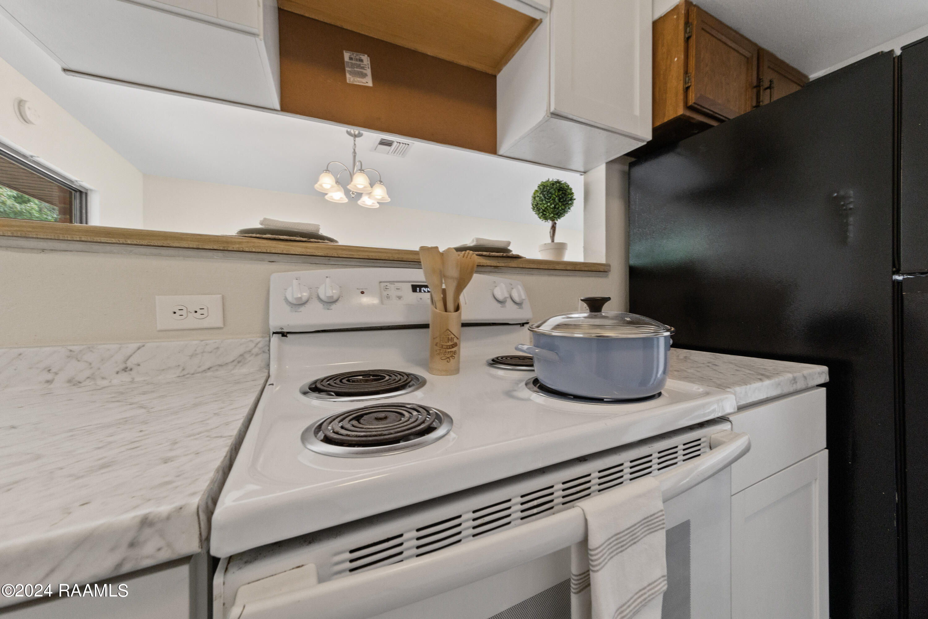 304 Young Drive Lafayette, LA 70506 - Photo 11 of 27 304Young-1-41