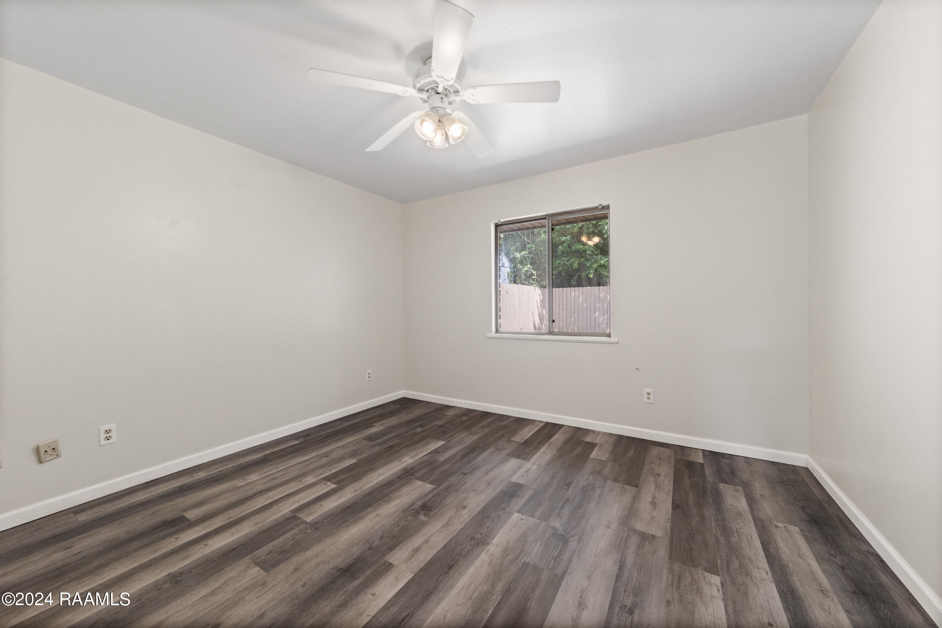 304 Young Drive Lafayette, LA 70506 - Photo 16 of 27 304Young-2-6