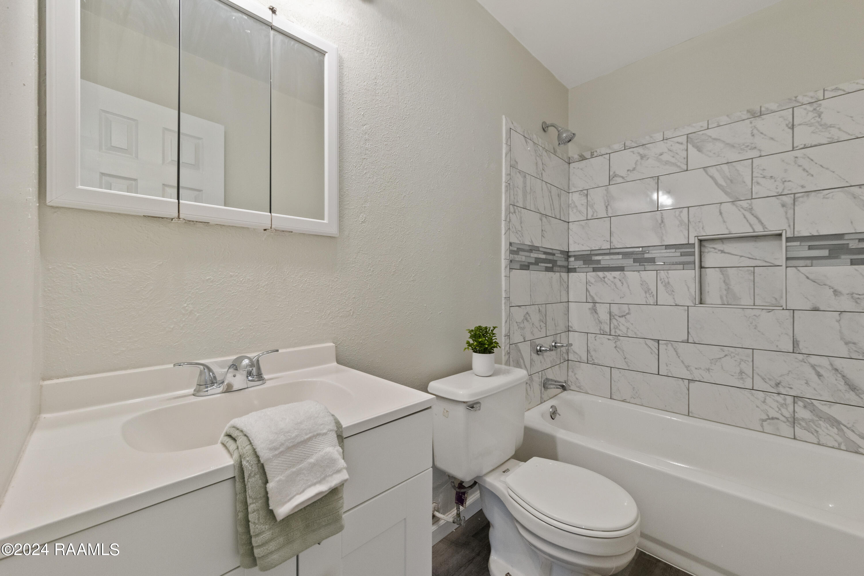 304 Young Drive Lafayette, LA 70506 - Photo 18 of 27 304Young-2-27