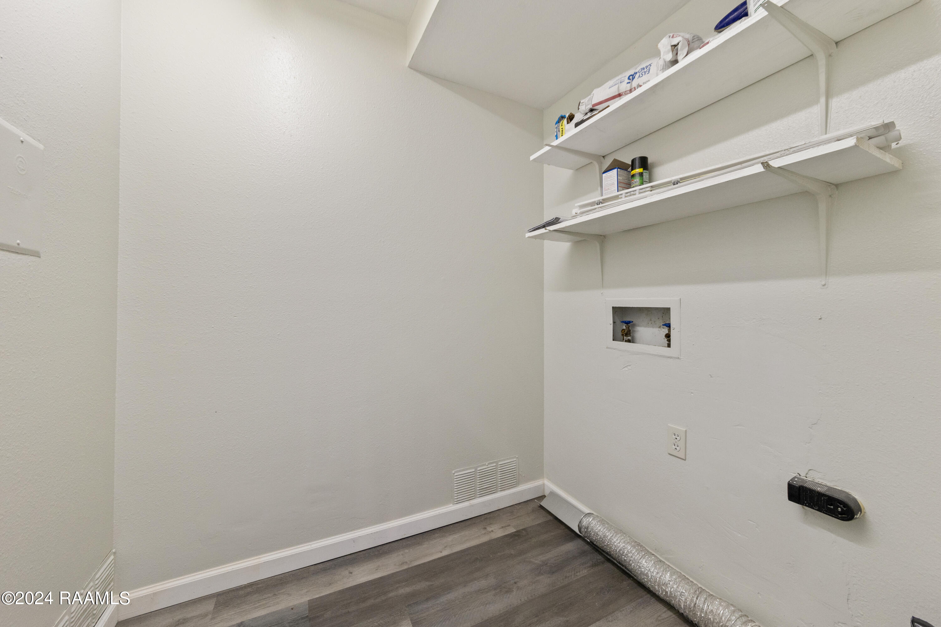 304 Young Drive Lafayette, LA 70506 - Photo 21 of 27 304Young-2-31