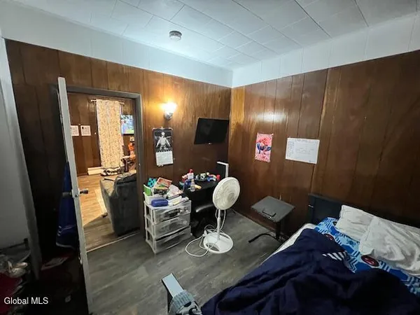 $194,000 | Undisclosed Address, Amsterdam, NY 12010
