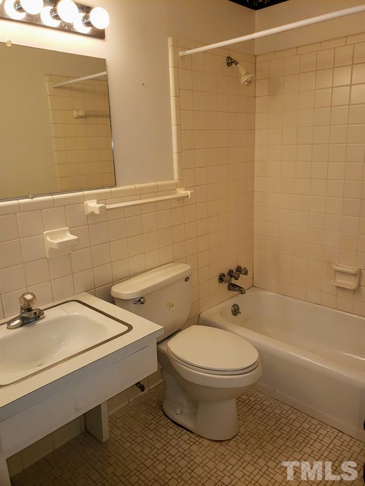 2511 West Cornwallis Road Durham, NC 27705 - Photo 14 of 27 Hall Bathroom