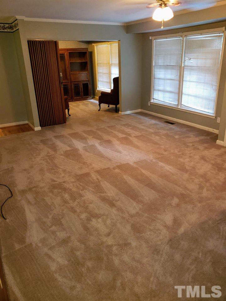 2511 West Cornwallis Road Durham, NC 27705 - Photo 9 of 27 Family Room