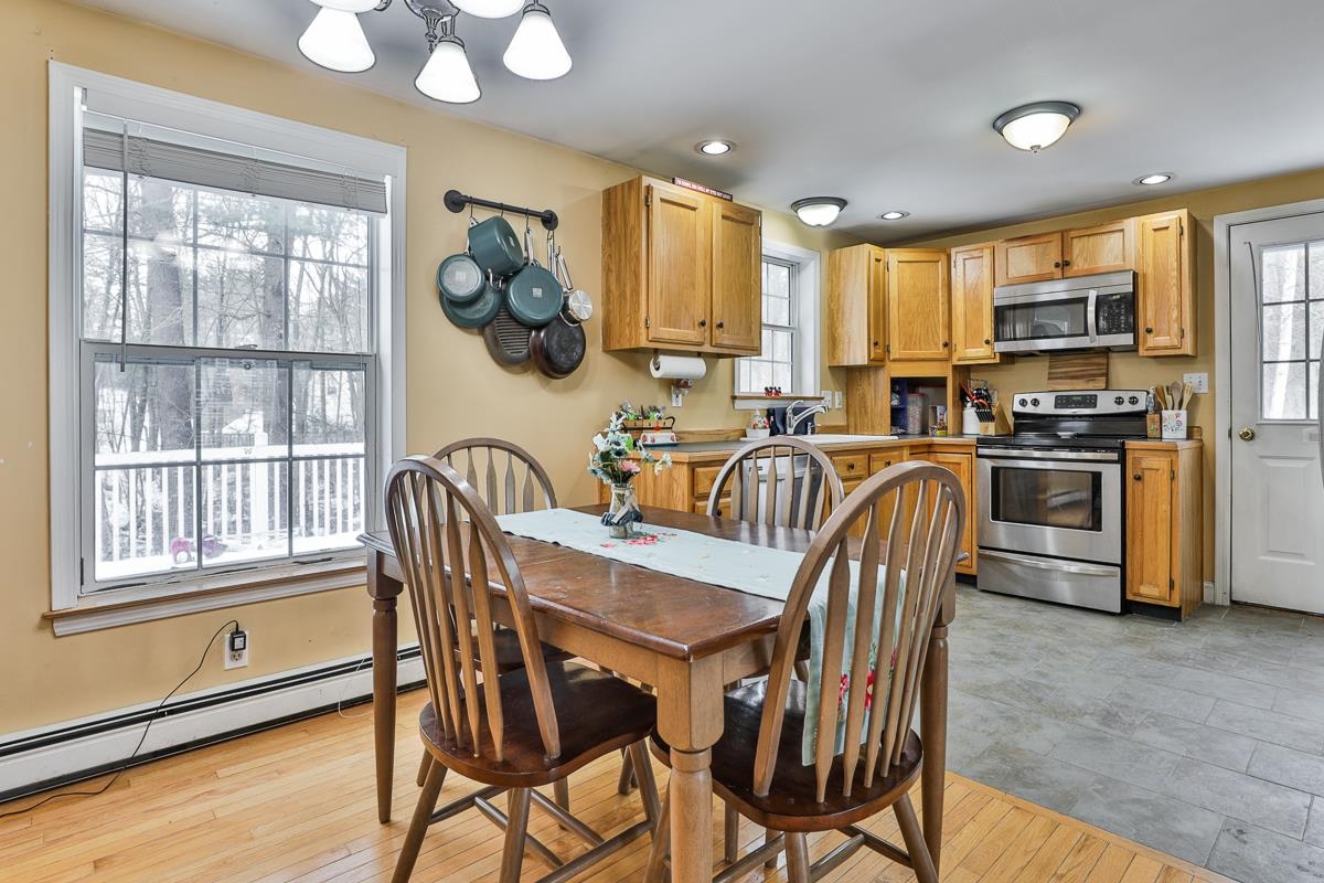 4 Judith Lane Derry, NH 03038 - Photo 8 of 23