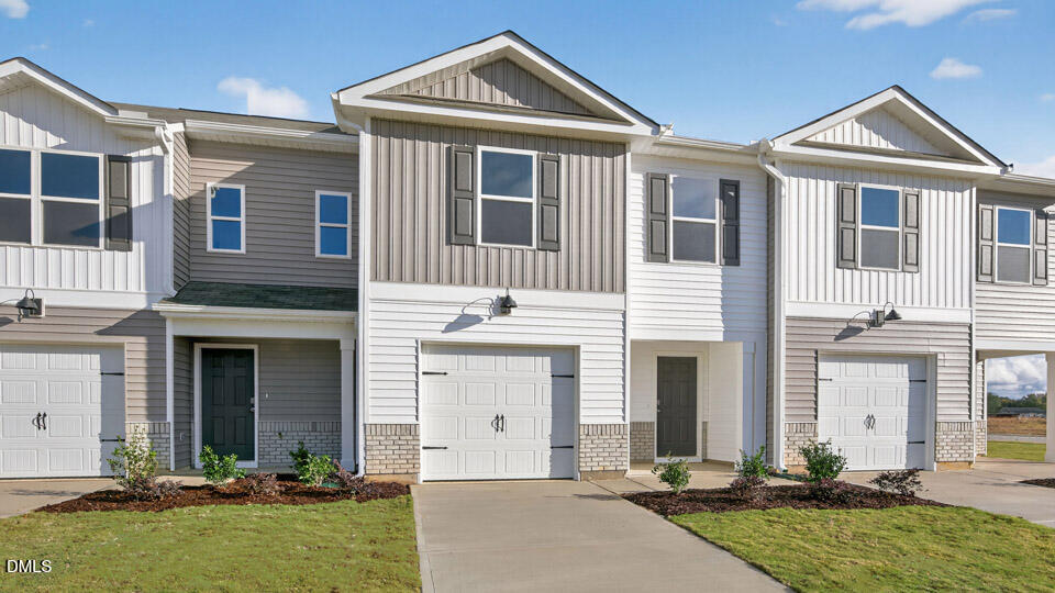 20 Red Clover Drive Angier, NC 27501 - Photo 2 of 33 20 Red Clover Drive
