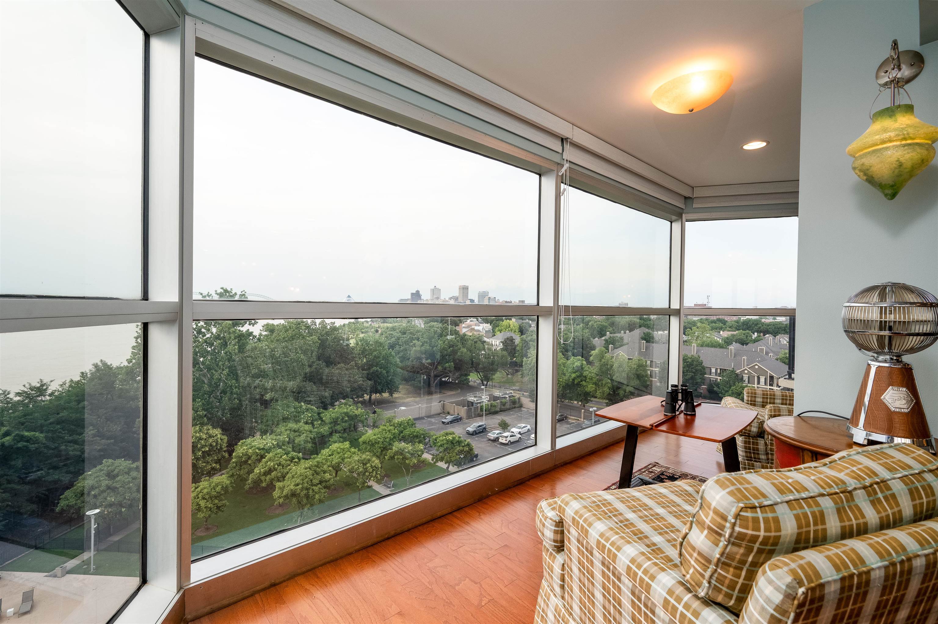 655 Riverside Drive, Unit 801 Memphis, TN 38103 - Photo 7 of 35
