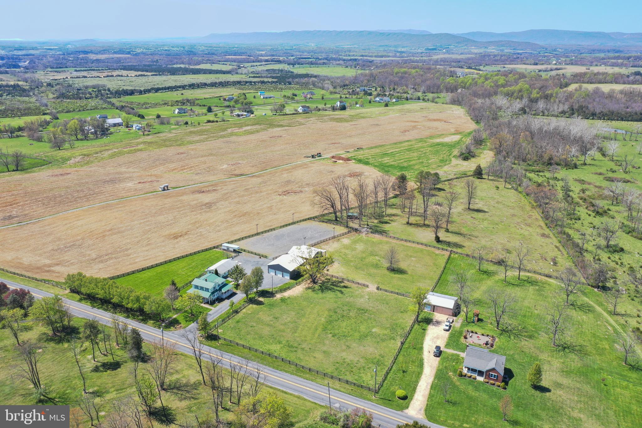 1196 Hites Road Middletown, VA 22645 - Photo 23 of 37