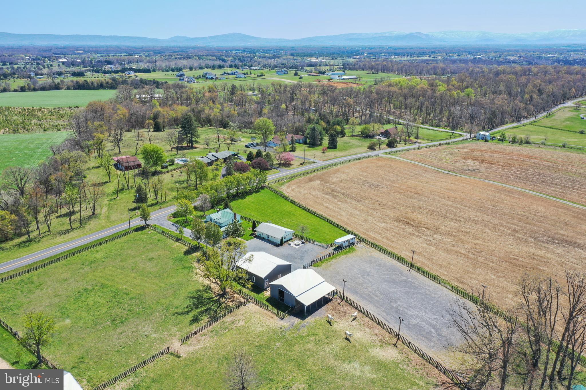 1196 Hites Road Middletown, VA 22645 - Photo 32 of 37