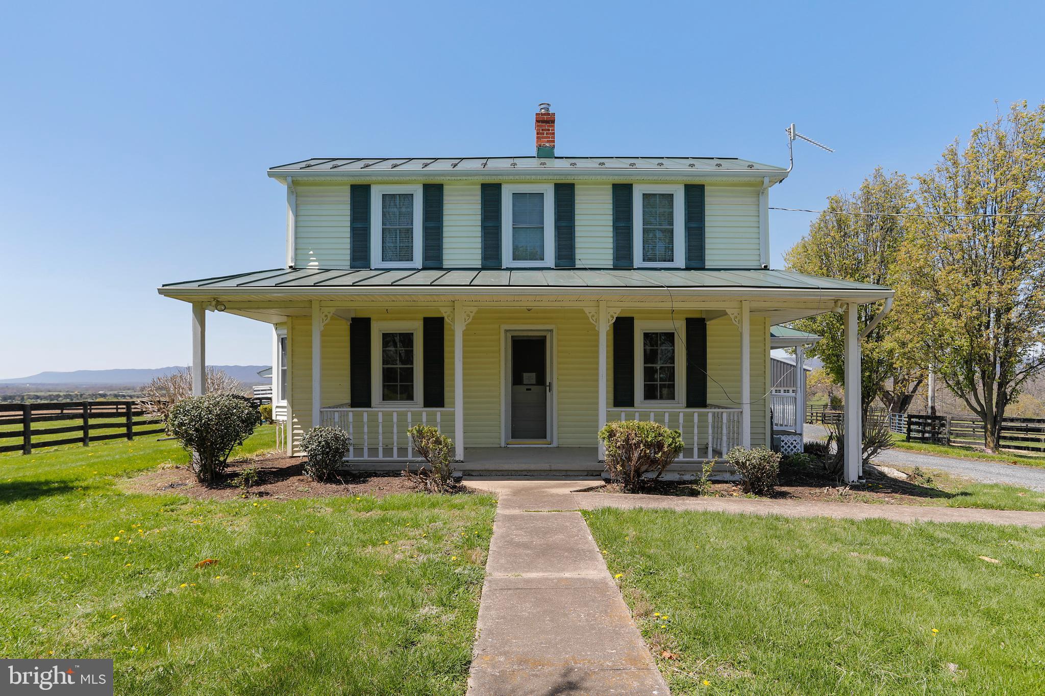 1196 Hites Road Middletown, VA 22645 - Photo 4 of 37 Front of home