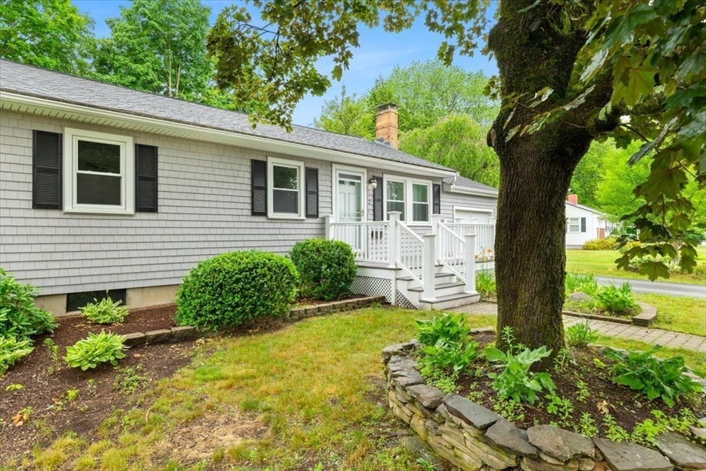 2 Margaret Road Foxboro, MA 02035 - Photo 20 of 29