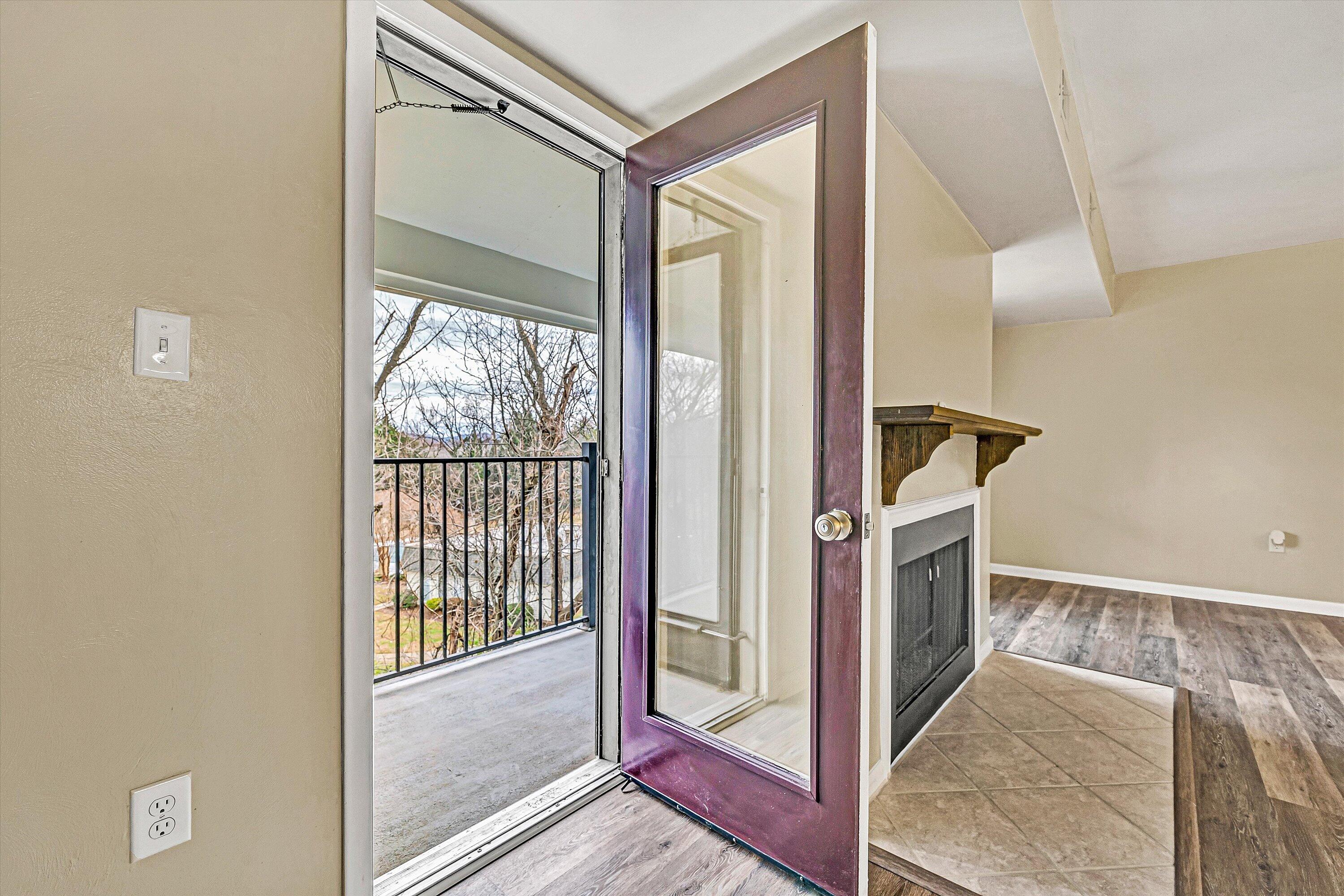 3522 Timberline Trail Roanoke, VA 24018 - Photo 12 of 21 a view of a hallway with washer and dryer